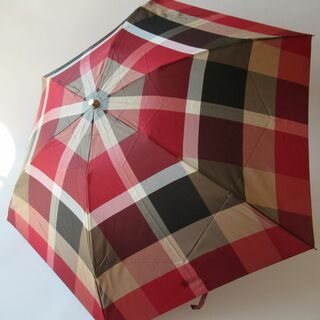 2310 ブルーレーベルクレストブリッジ 新品レッド折り畳み傘 / 晴雨兼用