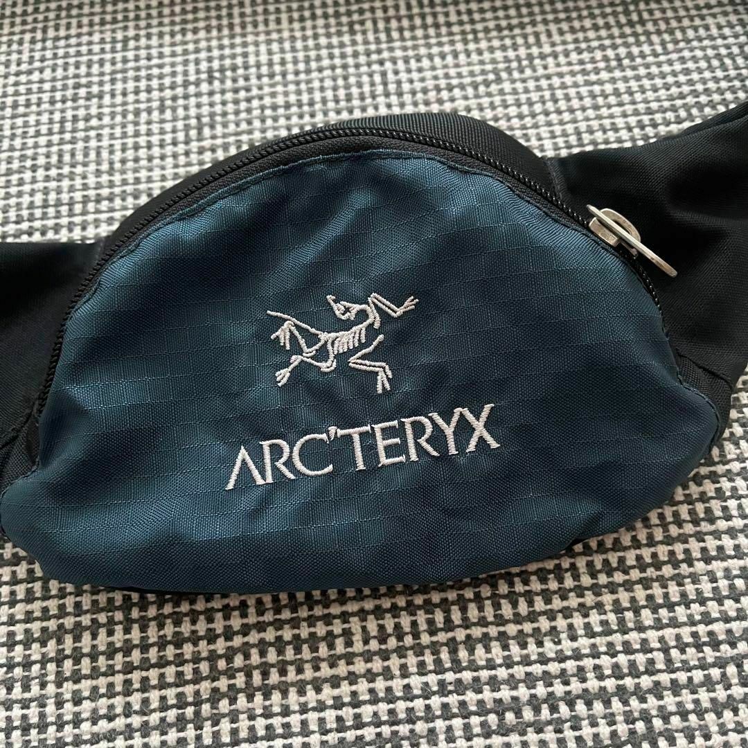 ARC'TERYX(アークテリクス)のアークテリクス ARC'TERYX ウエストポーチ アーバンファニー カナダ製 メンズのバッグ(ウエストポーチ)の商品写真