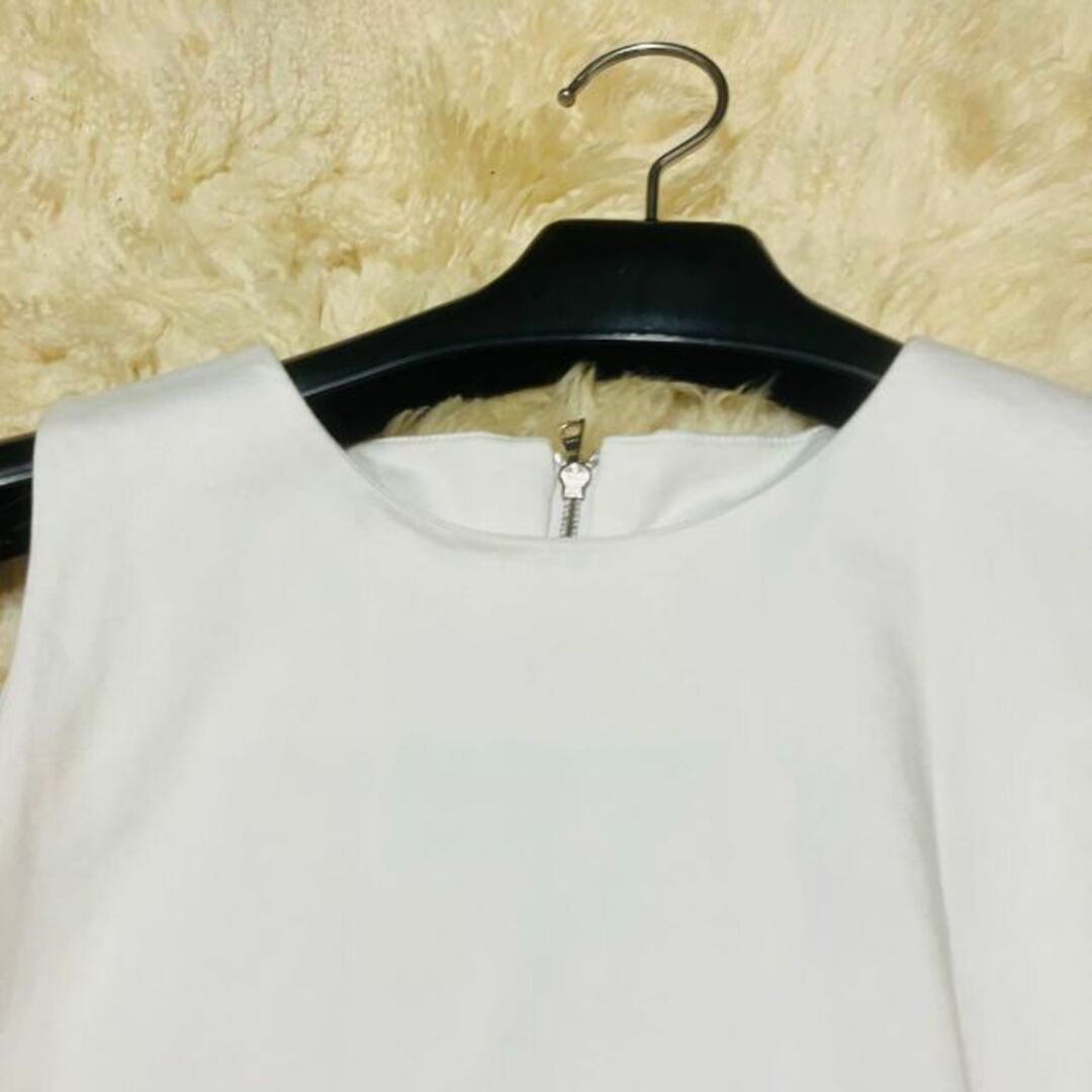 B377✨美品✨アドーア【36／S】ドロップショルダーノーカラーひざ丈ワンピース