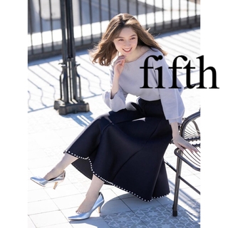 フィフス(fifth)のfifth フィフス　ロングスカート　スカート　パール　黒　人気　完売(ロングスカート)