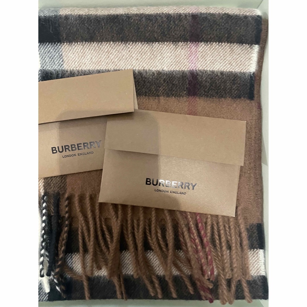 BURBERRY(バーバリー)のBurberry バーバリーマフラー レディースのファッション小物(マフラー/ショール)の商品写真