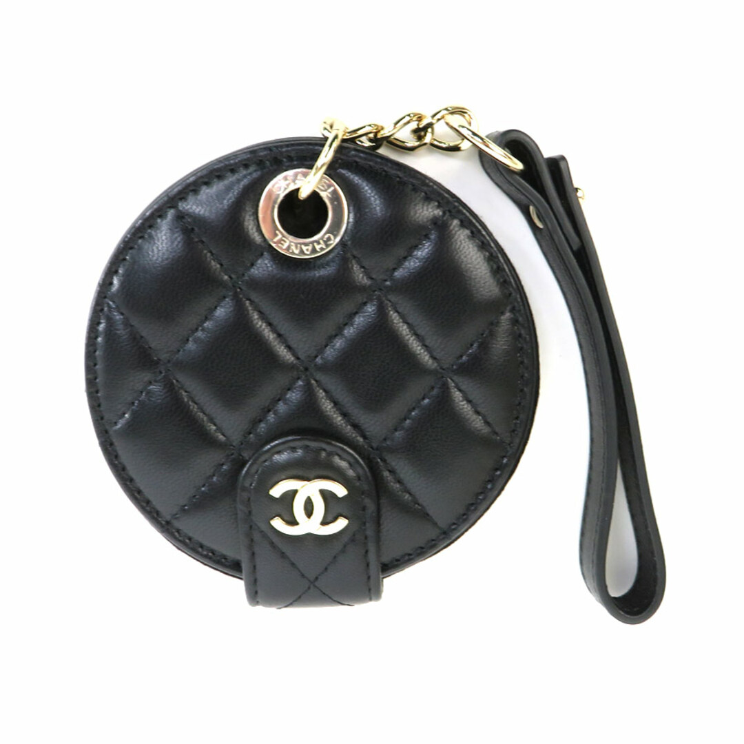 CHANEL(シャネル)のシャネル CHANEL  ネームタグ ココマーク ラムスキン ブラック ユニセックス 送料無料【中古】 55482f ハンドメイドのアクセサリー(その他)の商品写真