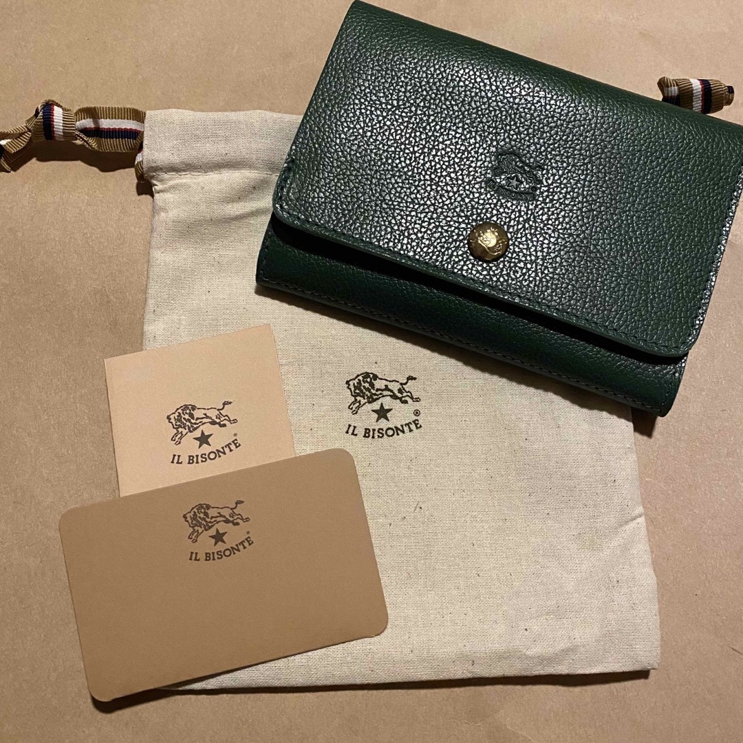 【新品未使用】  イルビゾンテ  二つ折りコンパクト財布 VERDE（グリーン）