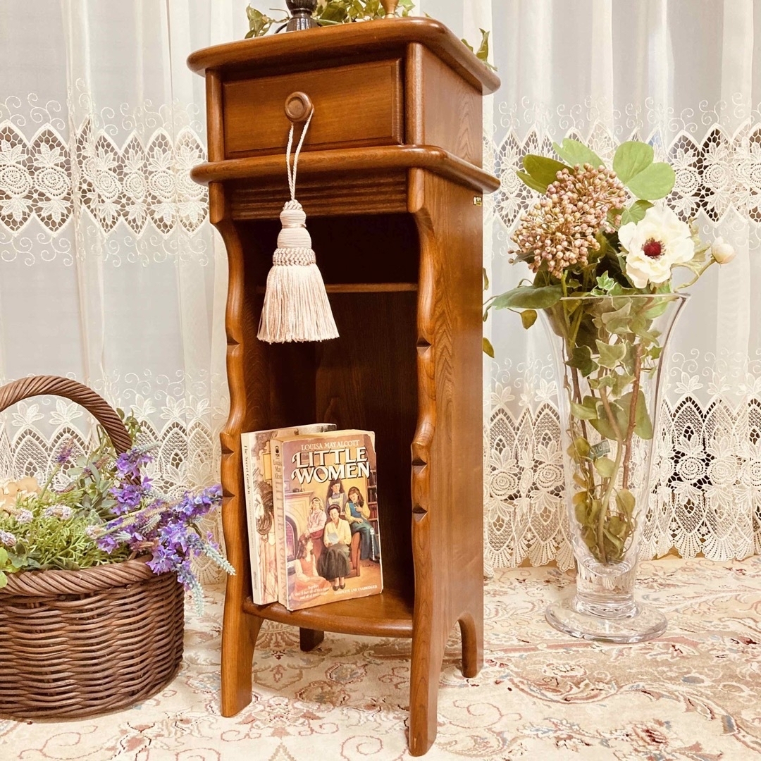 カリモク家具 - kalimoku カリモク キャビネット おまけ新品タッセル1