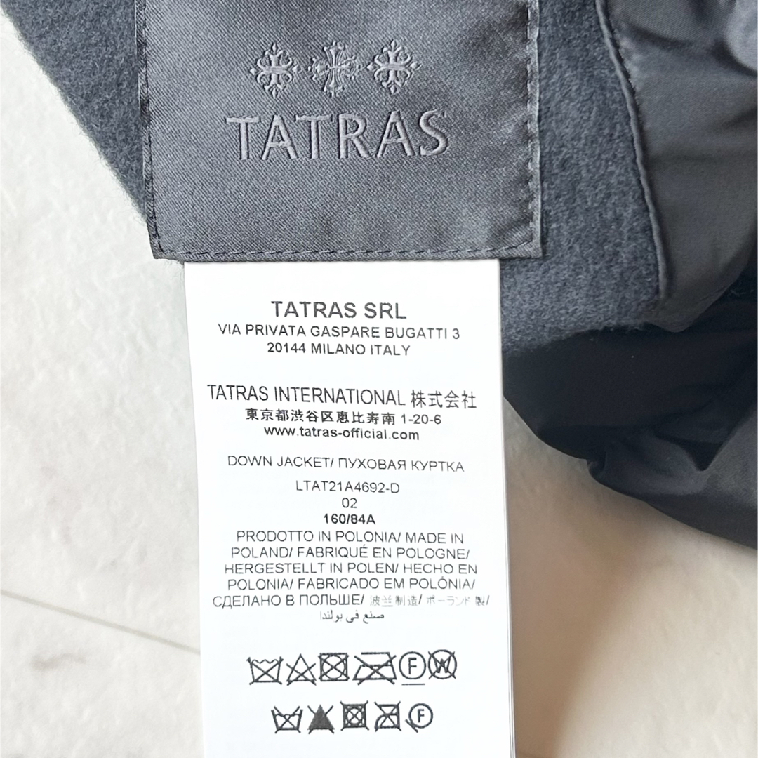【ほぼ未使用】TATRAS   ダウンポンチョ　MALE  付属品付き　黒