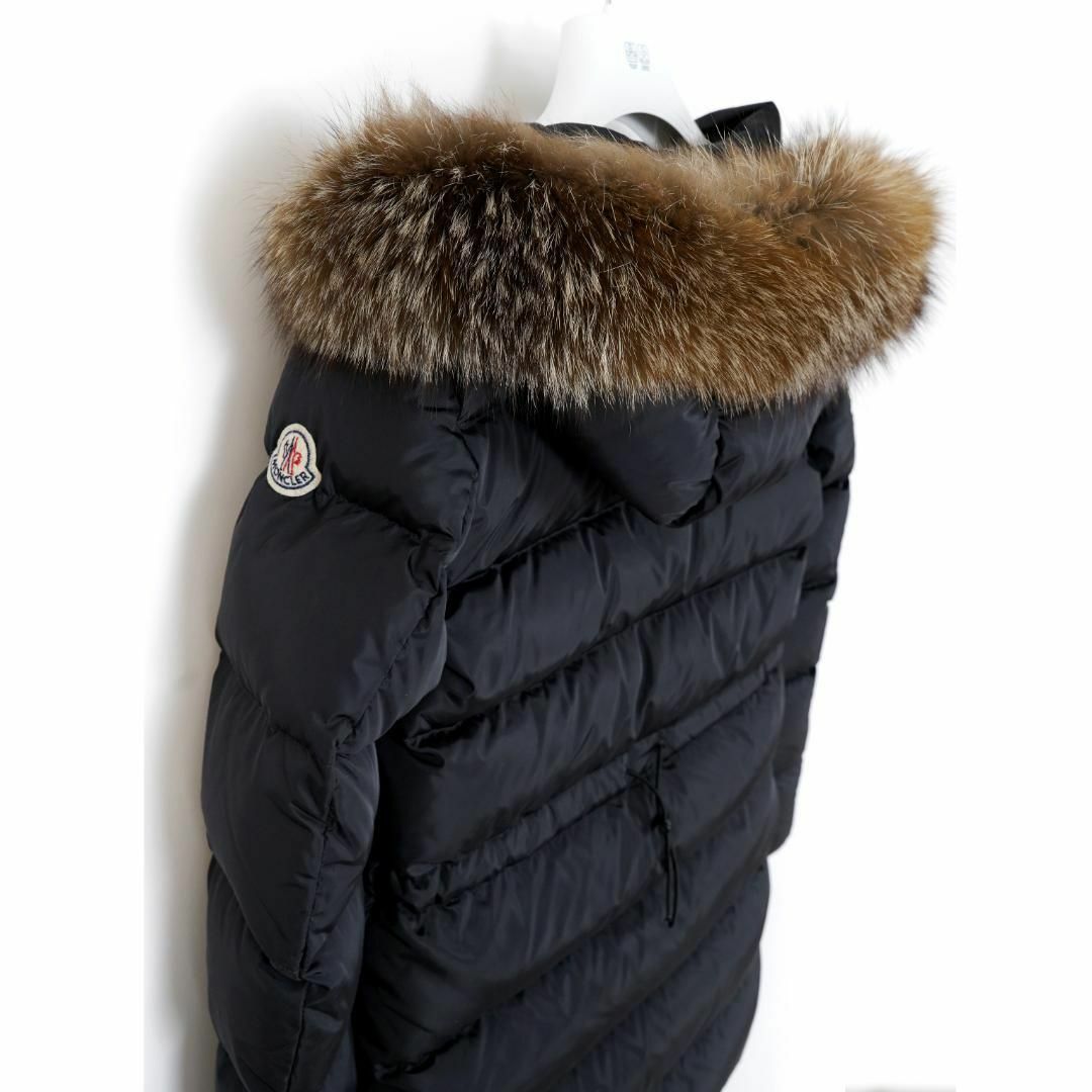 MONCLER(モンクレール)のモンクレール FRAGONETTE ファー付 黒 サイズ00 国内正規品 レディースのジャケット/アウター(ダウンジャケット)の商品写真