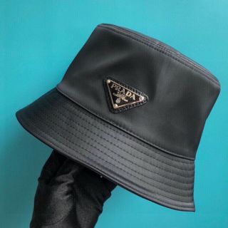 プラダ 帽子の通販 500点以上 | PRADAのレディースを買うならラクマ
