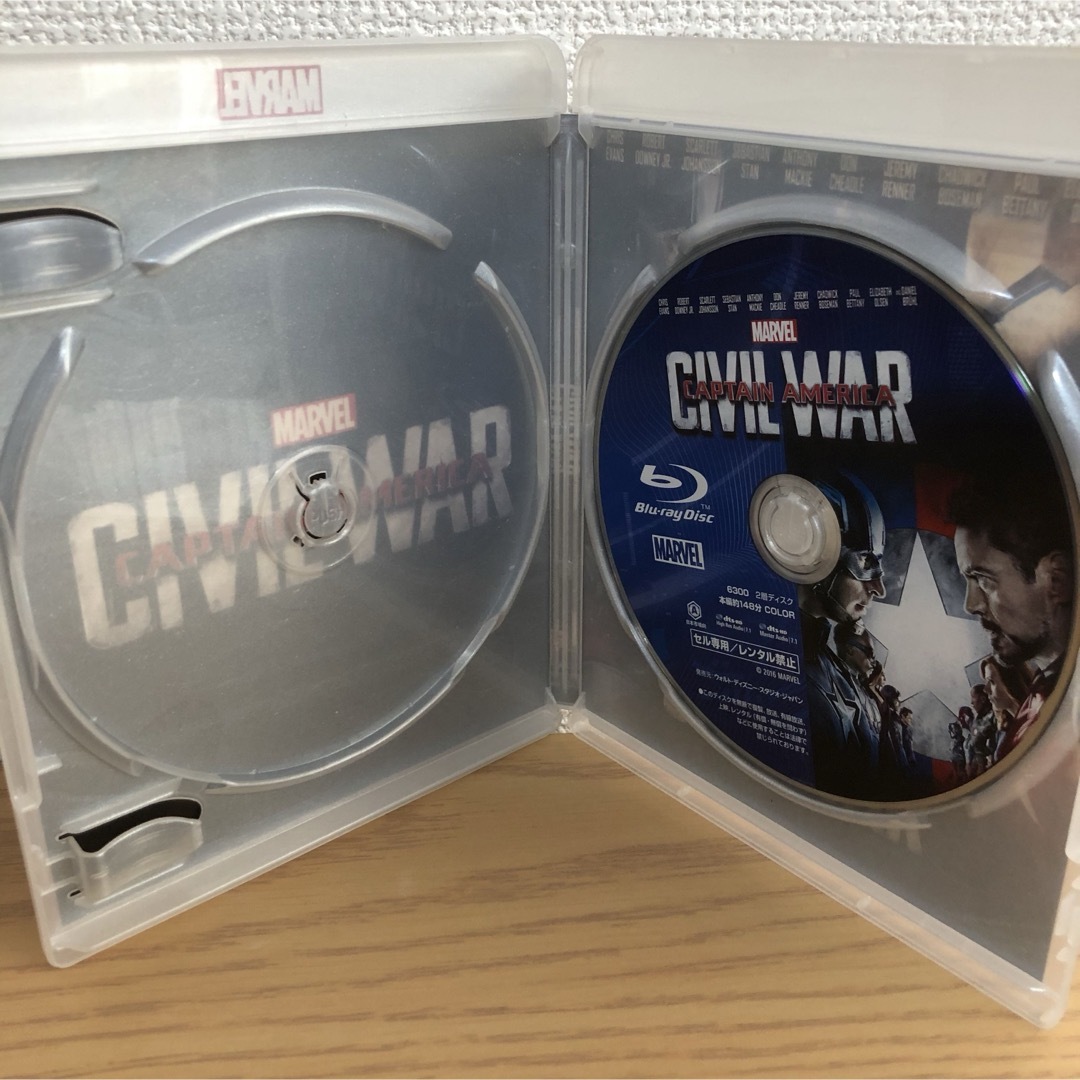 MARVEL(マーベル)のキャプテン・アメリカ シビル・ウォー セット MovieNEX Blu-ray エンタメ/ホビーのDVD/ブルーレイ(外国映画)の商品写真