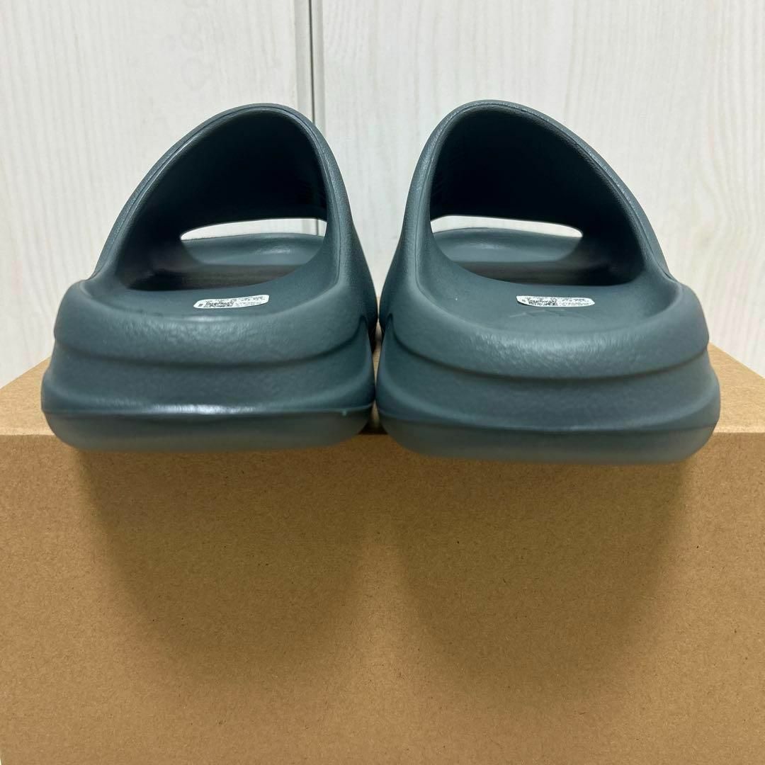 YEEZYadidas   ADIDAS YEEZY SLIDE SLATE MARINE .5cmの通販 by