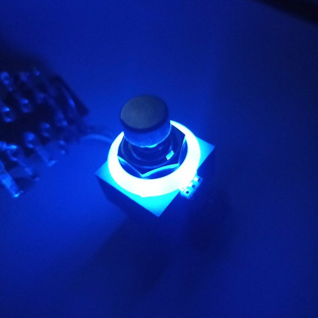 LED付き 3PDT フットスイッチ 青 FootSwitch BLUE 楽器のギター(エフェクター)の商品写真