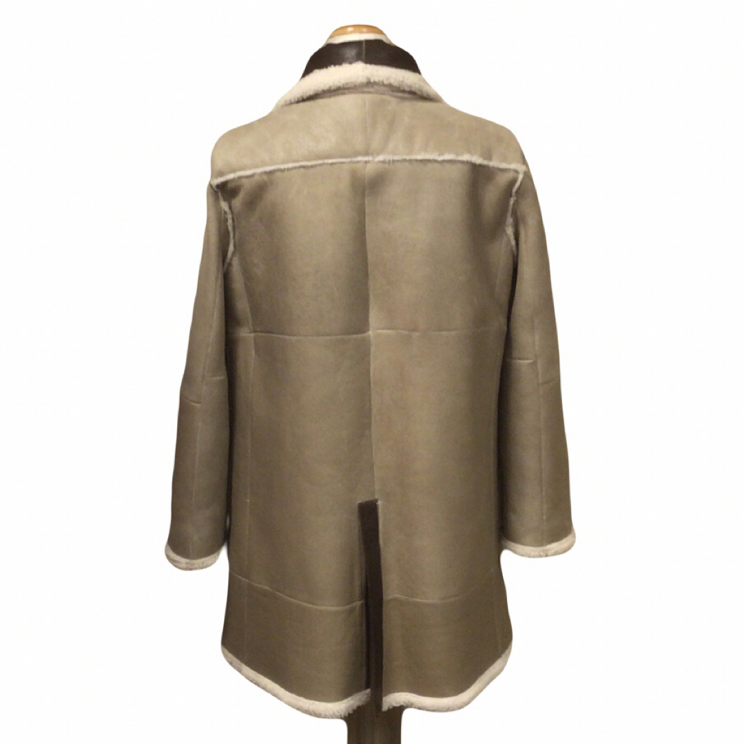 MARESTER ムートン　コート　イタリア製 レディースのジャケット/アウター(ムートンコート)の商品写真