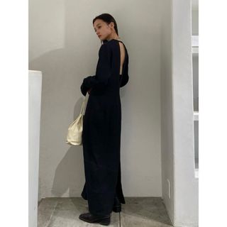 MEER. Asymmetry dress 即完売 meer.