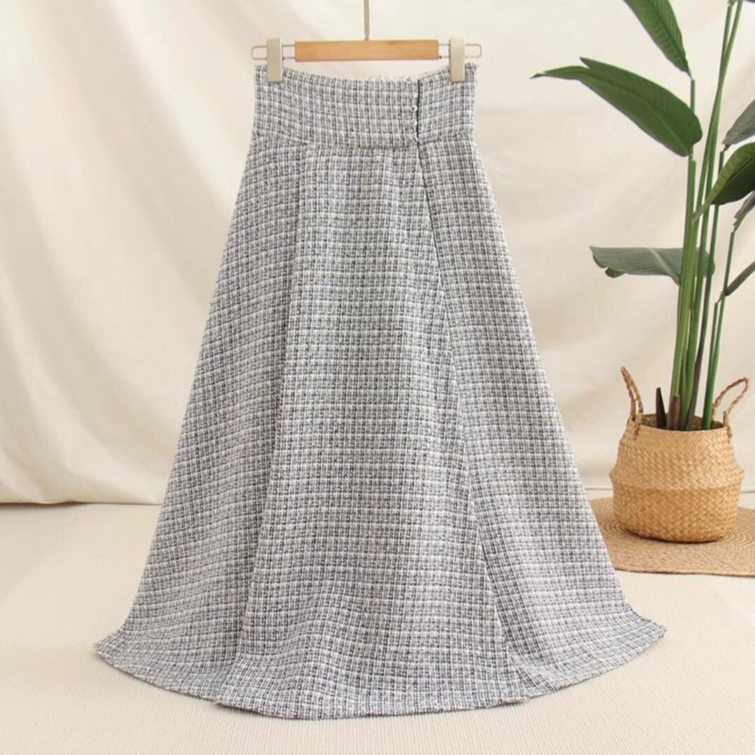 riu Tweed volume tack skirtの通販 by sayoko ｜ラクマ