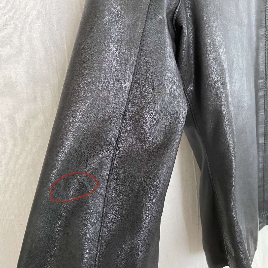 DouDou(ドゥドゥ)のDou Dou ドゥドゥ　ブラック　羊革　革ジャン　アウター レディースのジャケット/アウター(ライダースジャケット)の商品写真