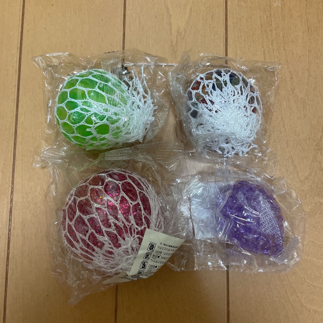 メッシュスクイーズボール　にぎにぎボール　つぶつぶボール　ぶどうボール　 キッズ/ベビー/マタニティのおもちゃ(ボール)の商品写真