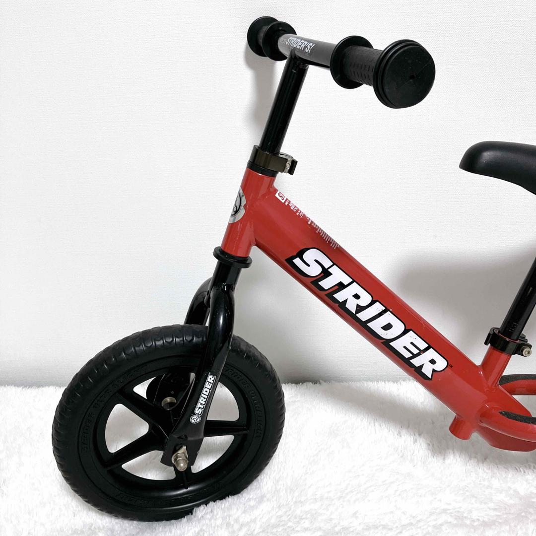 STRIDA(ストライダ)の日本正規 ストライダー スポーツ STRIDER SPORT 赤 レッド キッズ/ベビー/マタニティの外出/移動用品(自転車)の商品写真