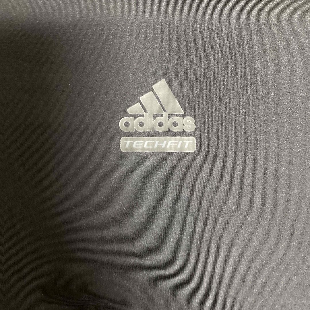 adidas(アディダス)のadidasアンダーウェア スポーツ/アウトドアのゴルフ(ウエア)の商品写真