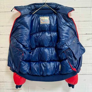 MONCLER - 【美品】MONCLER モンクレール ダウンジャケット レッド ...