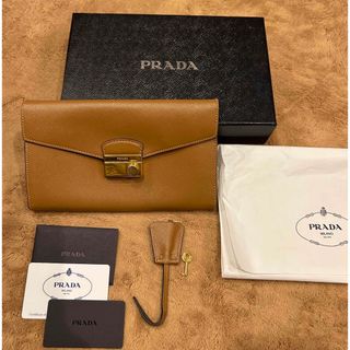 プラダ(PRADA)のPRADA 美品 長財布(財布)