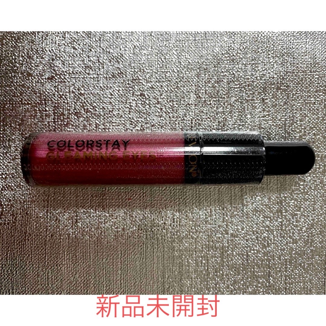 REVLON(レブロン)の新品未開封☆レブロン☆リキッドアイシャドウ☆893 コスメ/美容のベースメイク/化粧品(アイシャドウ)の商品写真