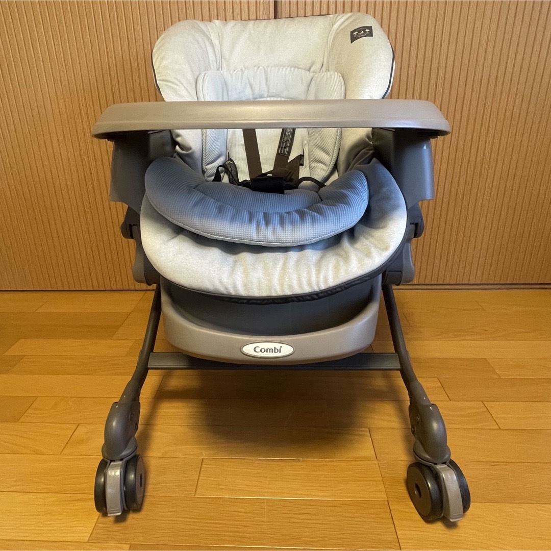 美品】電動ベビーラック Combi ネムリラ オートスウィング ミントグレー-
