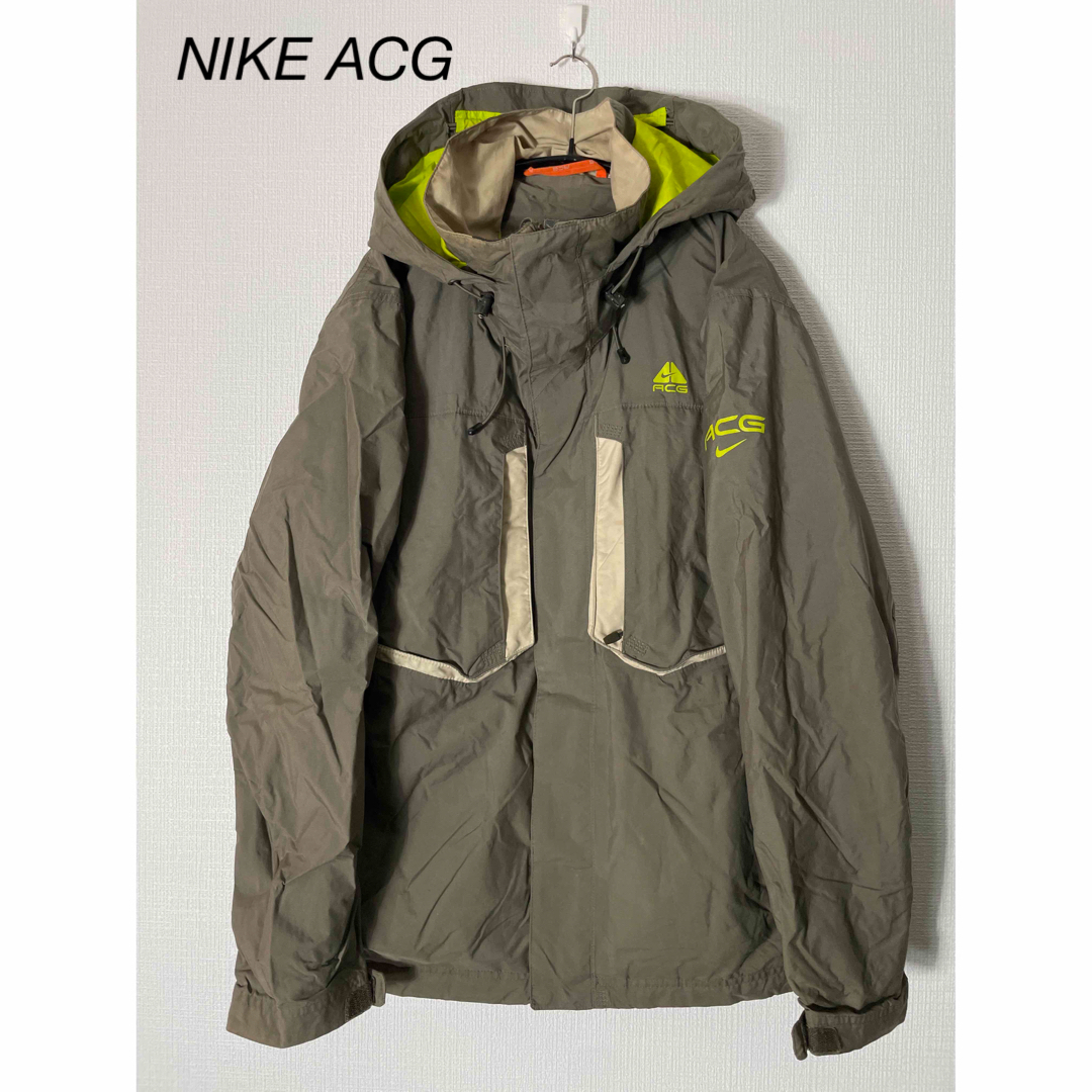 NIKE ACG マウンテンパーカー ナイロンジャケットのサムネイル