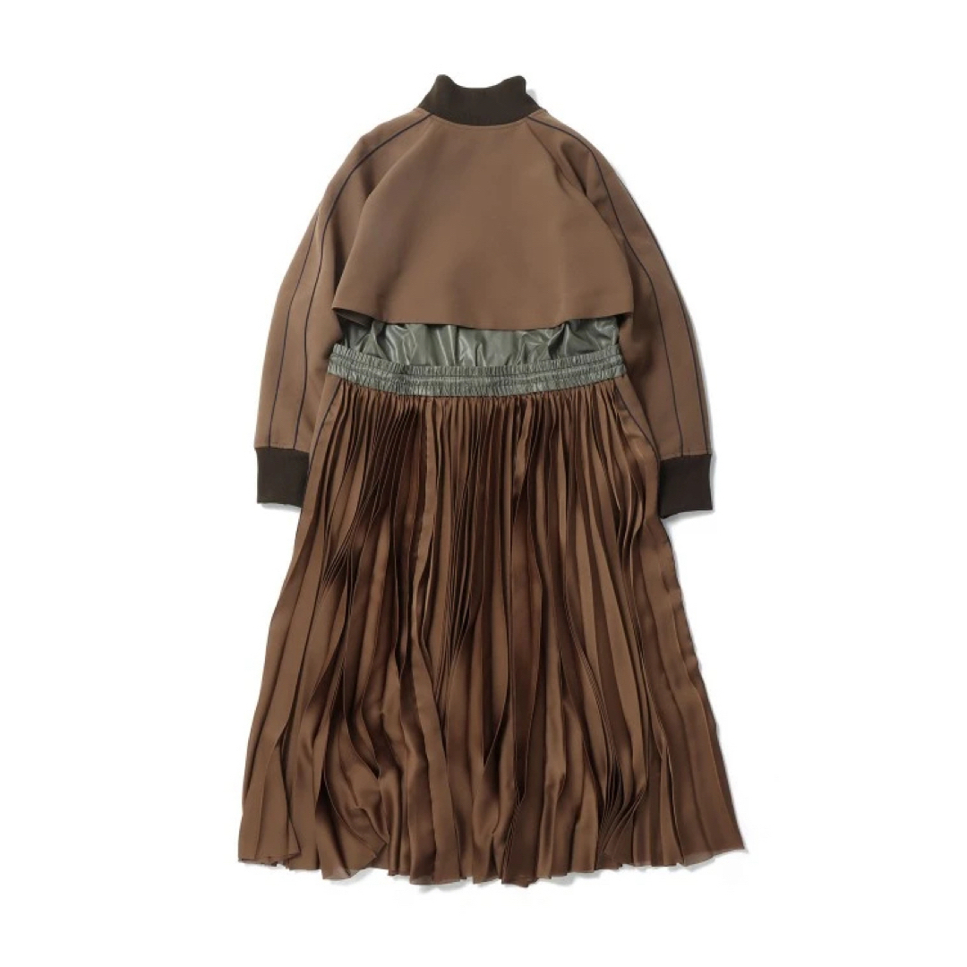 sacai サカイ テクニカルジャージ ドッキング ワンピース sacai サカイ テクニカルジャージ ドッキング ワンピース