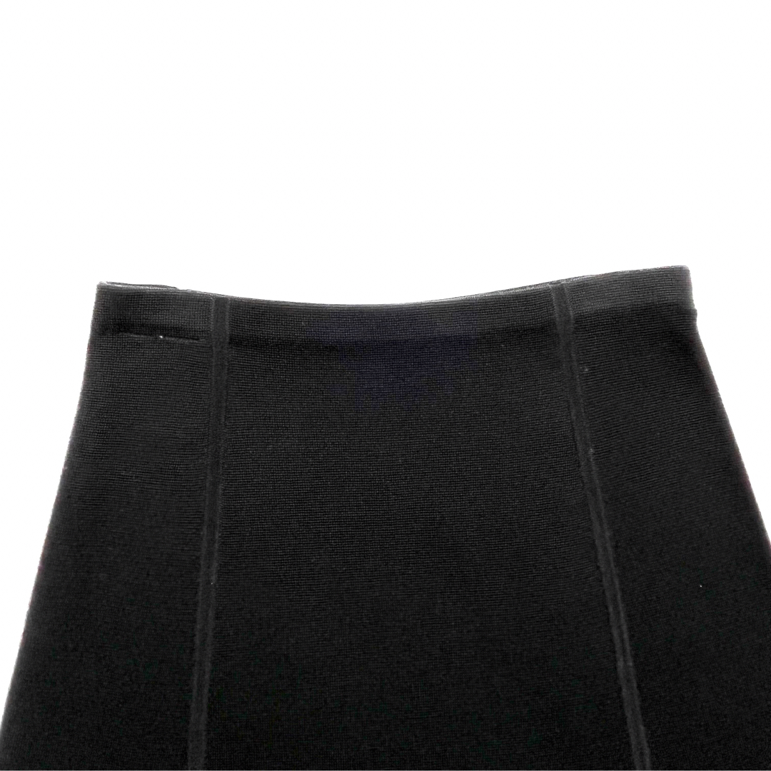 新品✨DANIEL HECHTER ニット 台形 スカート 綿 黒 S 膝丈 レディースのスカート(ひざ丈スカート)の商品写真