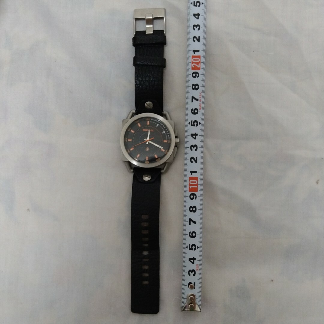 DIESEL(ディーゼル)のディーゼル　DIESEL　腕時計　メンズ　革バンド　箱説明書一式付き メンズの時計(腕時計(アナログ))の商品写真
