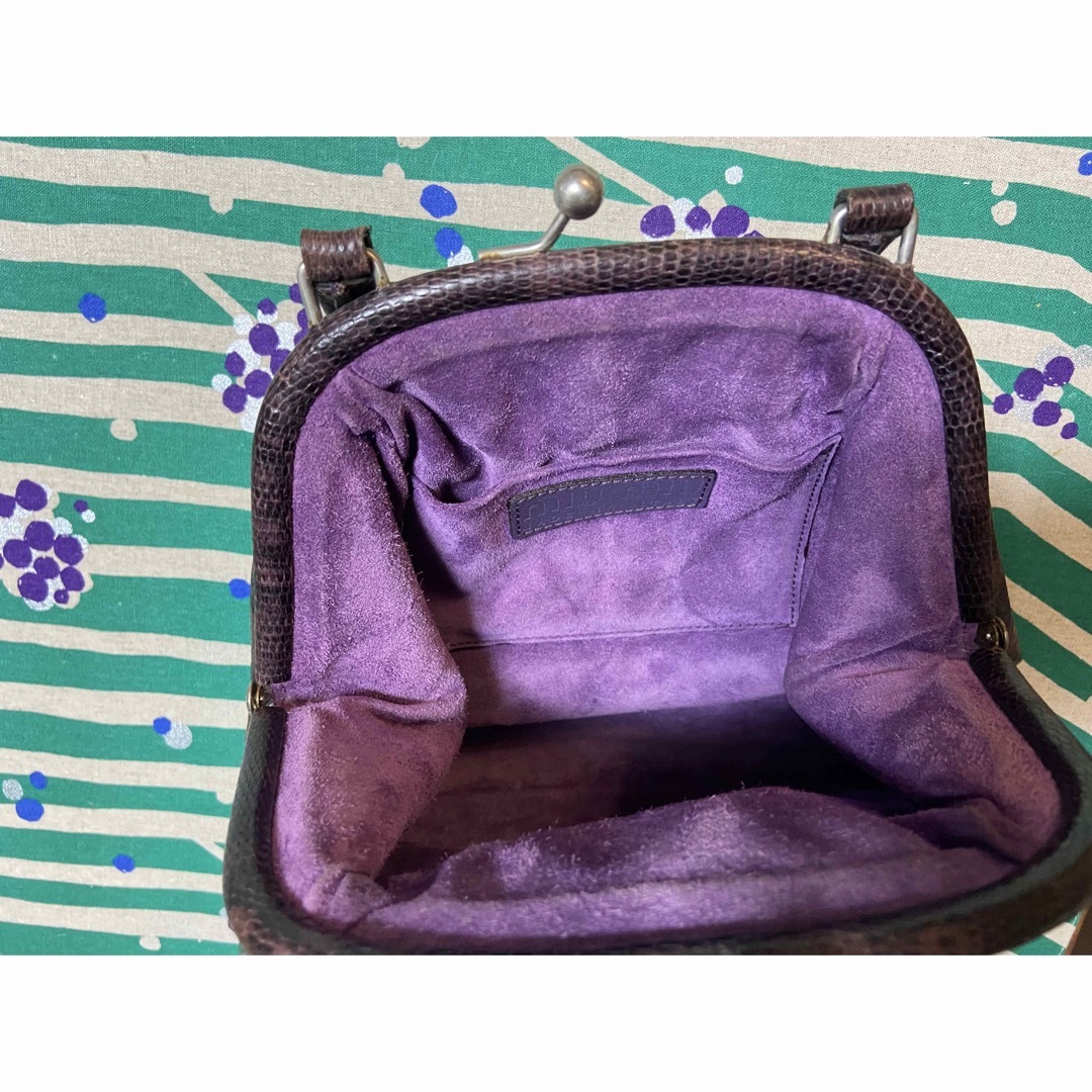 miumiu(ミュウミュウ)のMIU MIU ミュウミュウ がまぐち　バッグ　リザード　パイソン レディースのバッグ(ハンドバッグ)の商品写真