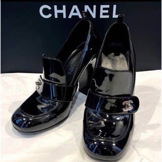 シャネル(CHANEL)のCHANELターンロックハイヒールパンプス(ハイヒール/パンプス)