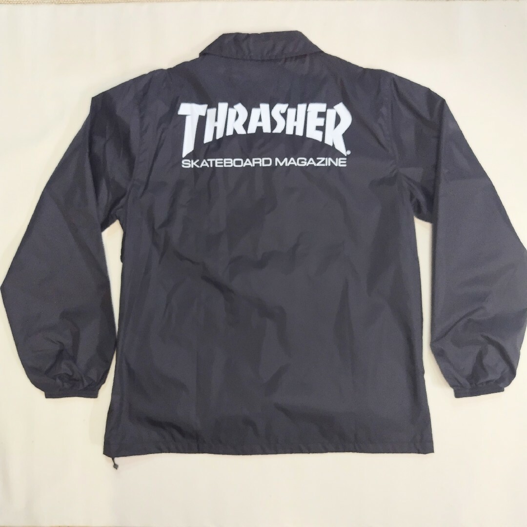 THRASHER(スラッシャー)のTHRASHER コーチジャケット ブラック Mサイズ メンズのジャケット/アウター(ナイロンジャケット)の商品写真