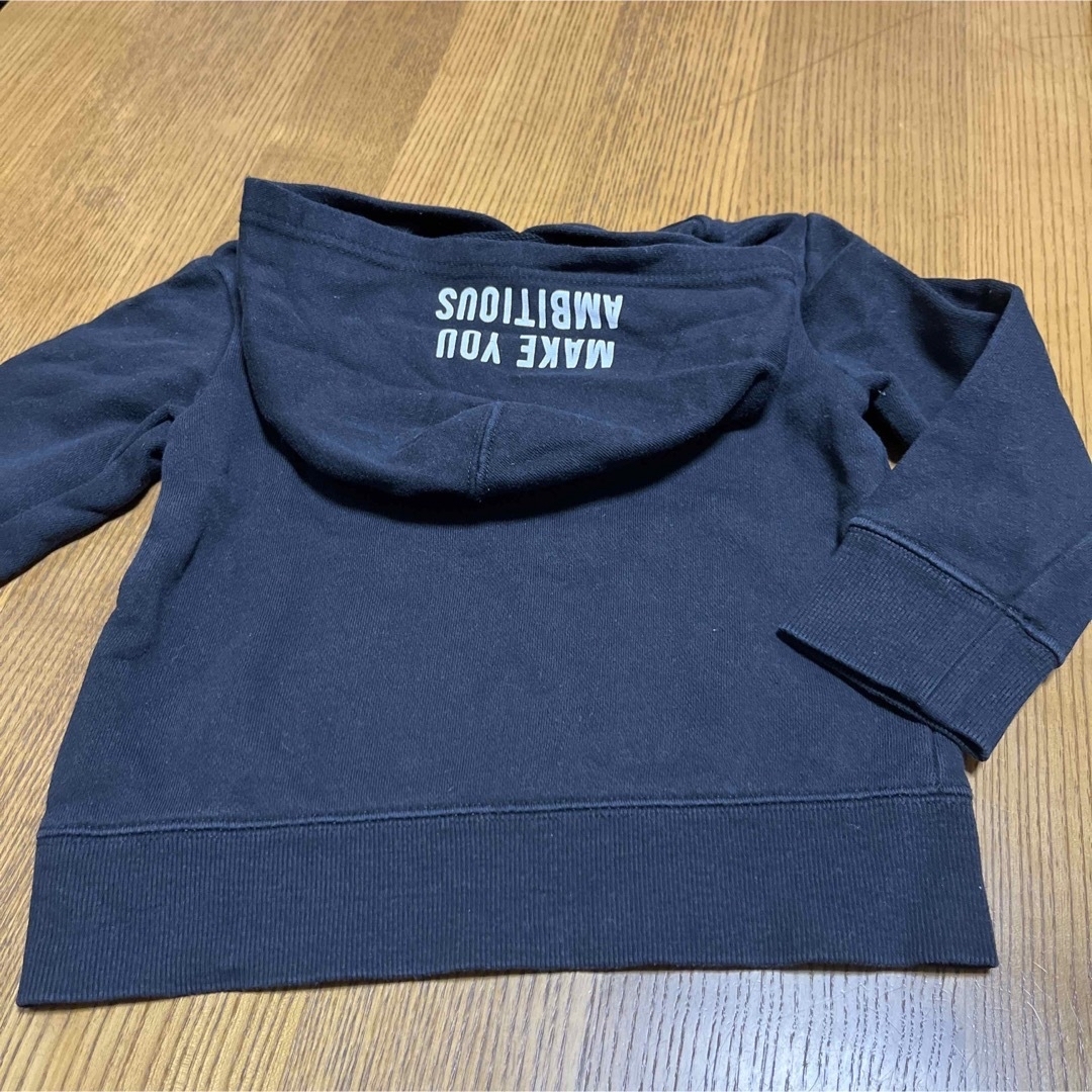 GLOBAL WORK(グローバルワーク)のGLOBAL WORK   ロゴパーカー キッズ/ベビー/マタニティのキッズ服男の子用(90cm~)(Tシャツ/カットソー)の商品写真