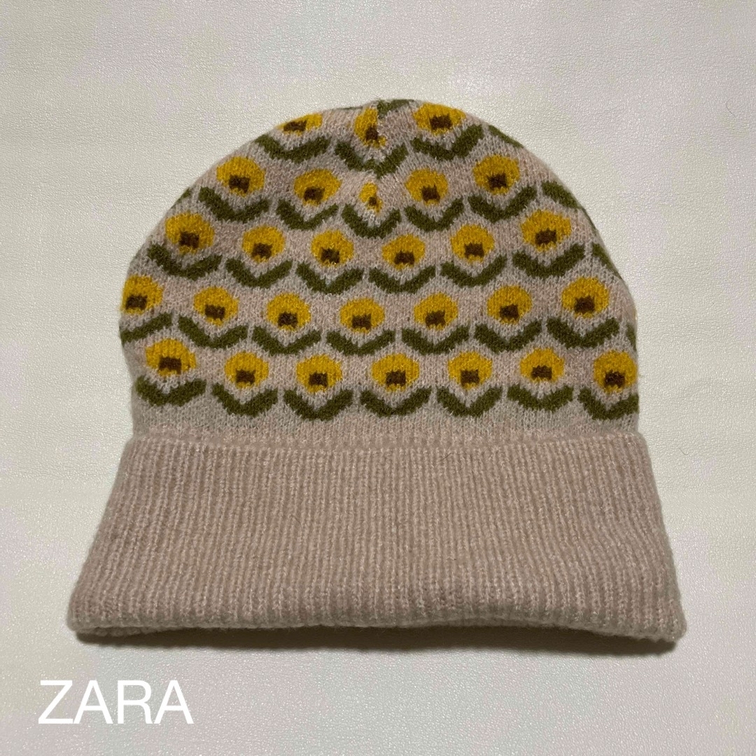 ZARA(ザラ)のZARA  ニット帽　ビーニー　未使用　キャップ レディースの帽子(ニット帽/ビーニー)の商品写真