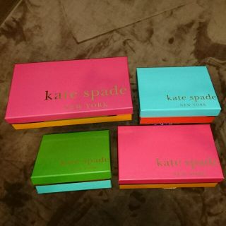 ケイトスペードニューヨーク(kate spade new york)のケイト・スペード 箱(ショップ袋)