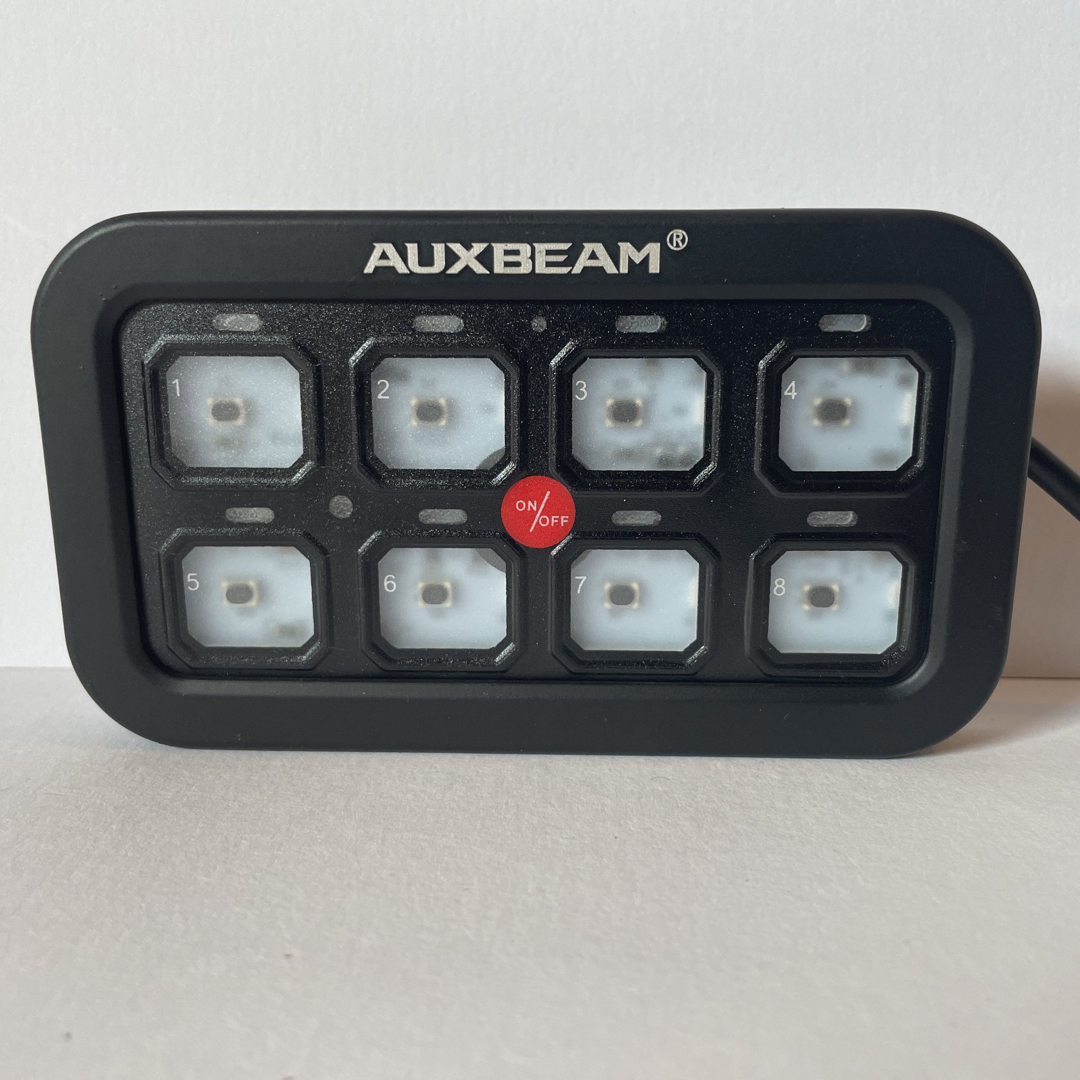 AUXBEAM BA-80 スイッチパネル　ワークライト　プラド　ハイラックス