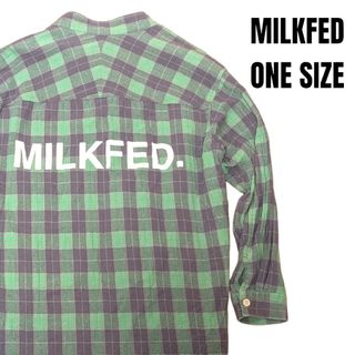 ミルクフェド(MILKFED.)のMILKFED ミルクフェド チェックシャツ バックプリント グリーン(シャツ/ブラウス(長袖/七分))