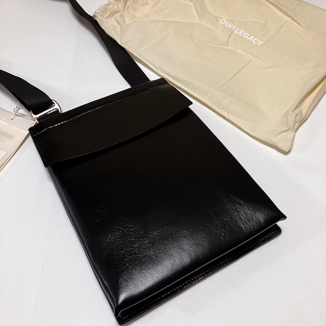 Maison Martin Margiela(マルタンマルジェラ)の新品 22aw OUR LEGACY ポケット ショルダー バッグ 5488 メンズのバッグ(ショルダーバッグ)の商品写真