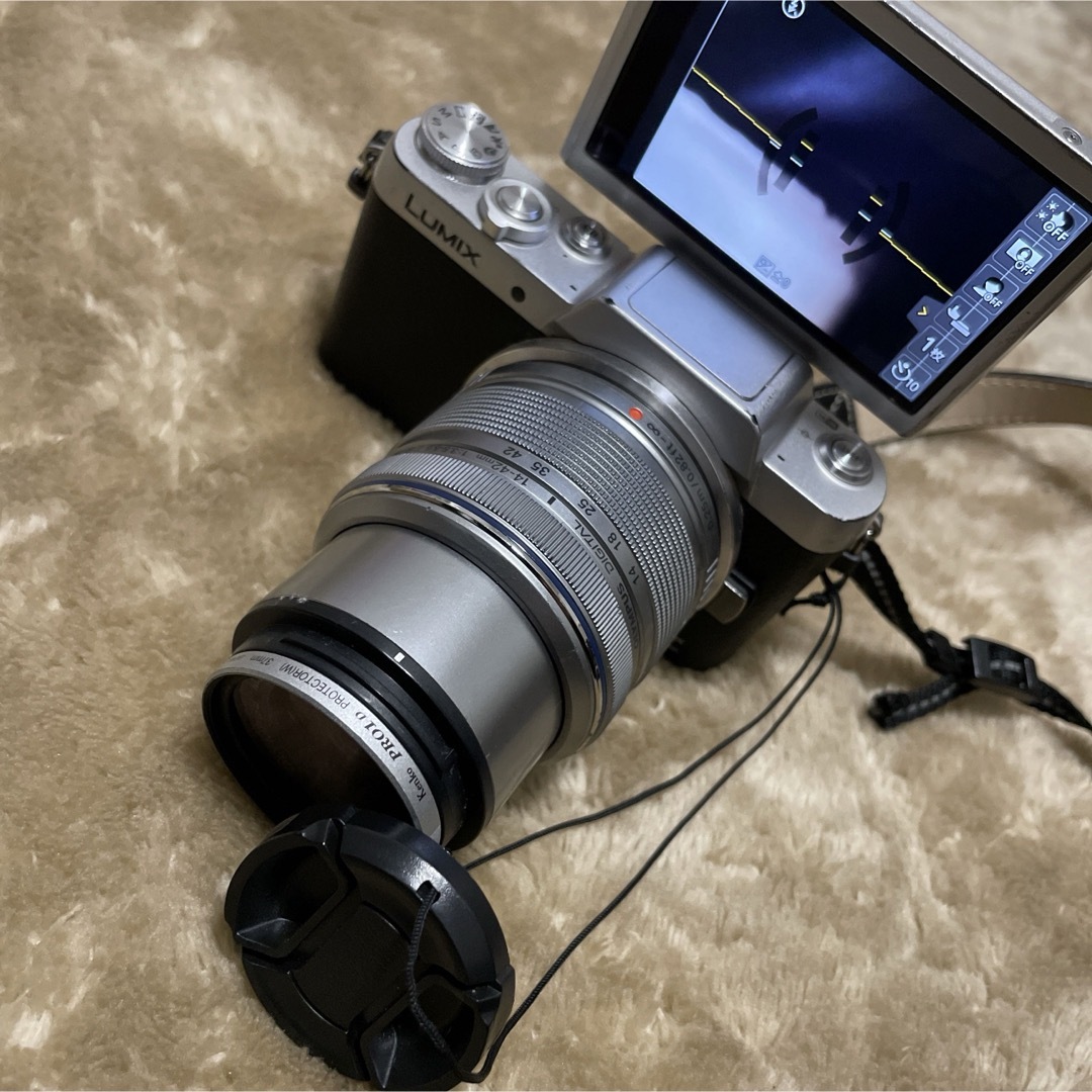 Panasonic(パナソニック)の［Panasonic］LUMIX DMC-GF7 ★15万円相当 スマホ/家電/カメラのカメラ(ミラーレス一眼)の商品写真