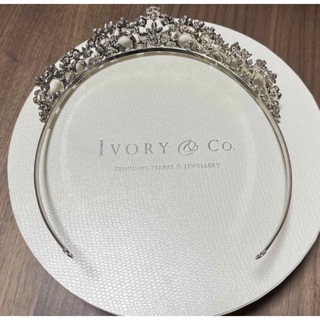 ivory&co ティアラ christiana クリスティアーナの通販 by airin's ...