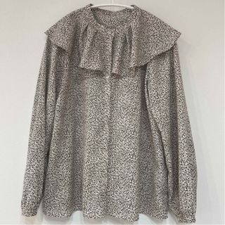 ドレスキップ(DRESKIP)の【美品】花柄　ブラウス　DRESKIP (シャツ/ブラウス(長袖/七分))