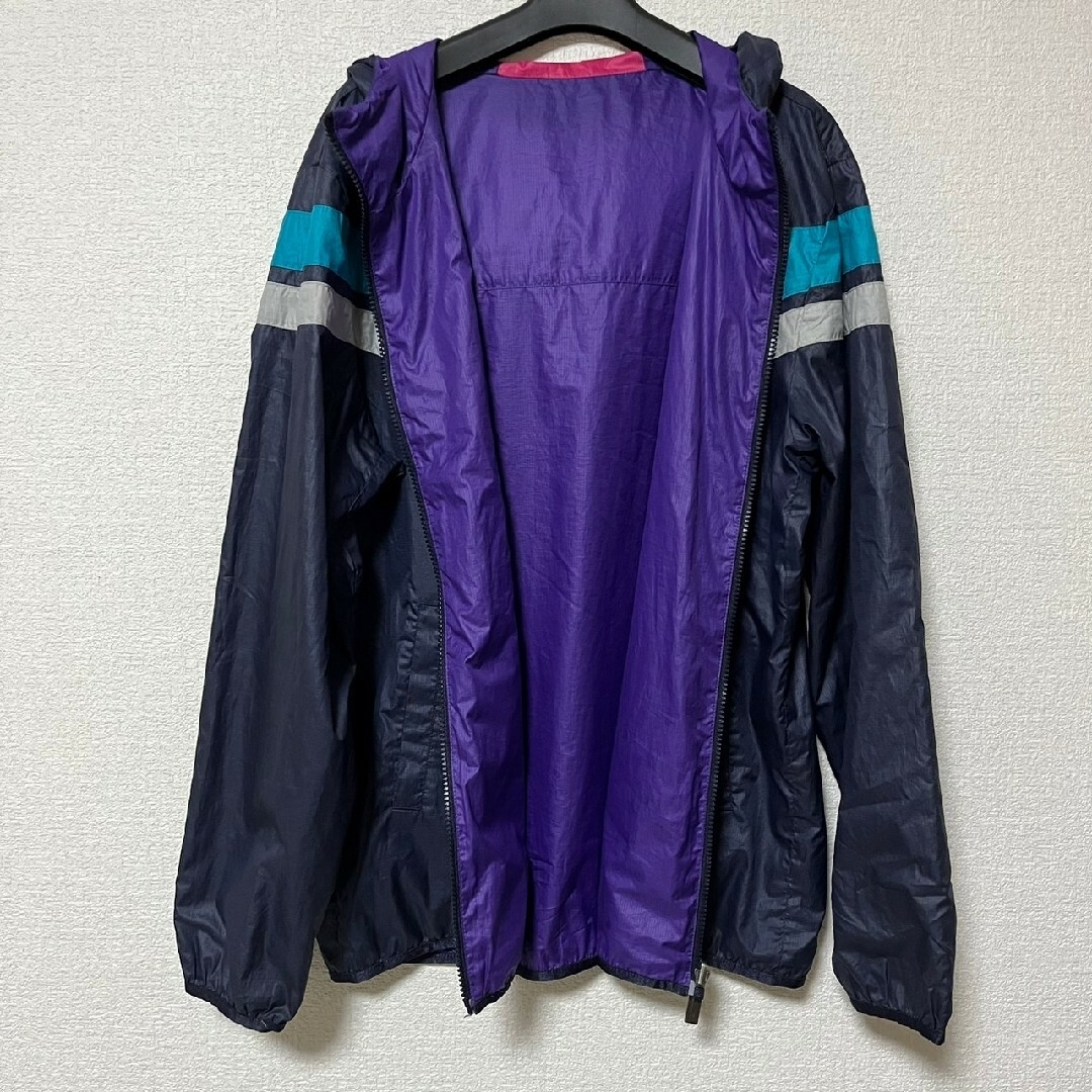 PUMA(プーマ)のリバーシブル　ネイビー　パーカー　アウター　スポーツウェア メンズのジャケット/アウター(その他)の商品写真