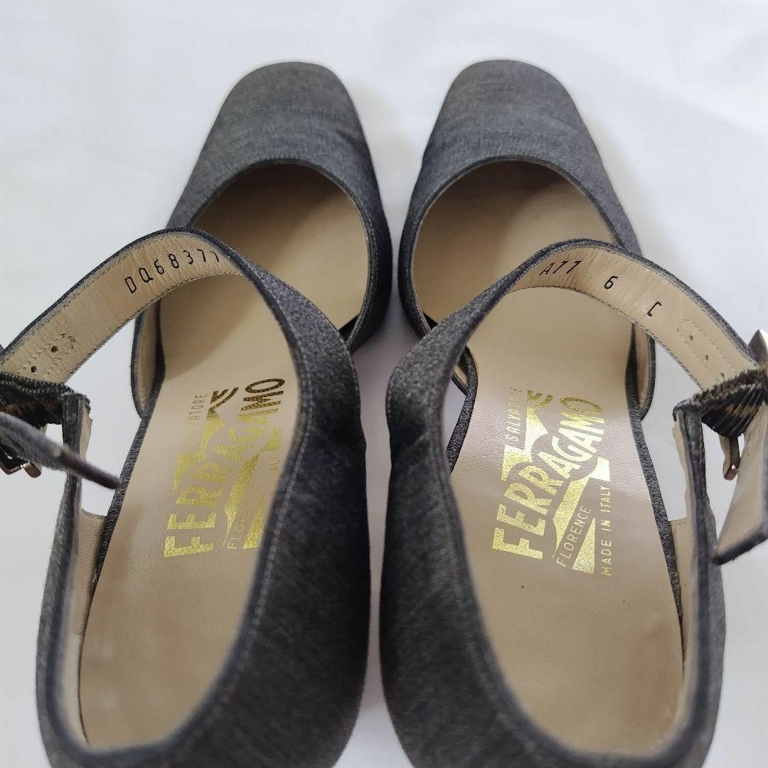 極美品❤箱付き☆フェラガモ【Ferragamo】ストラップ パンプス