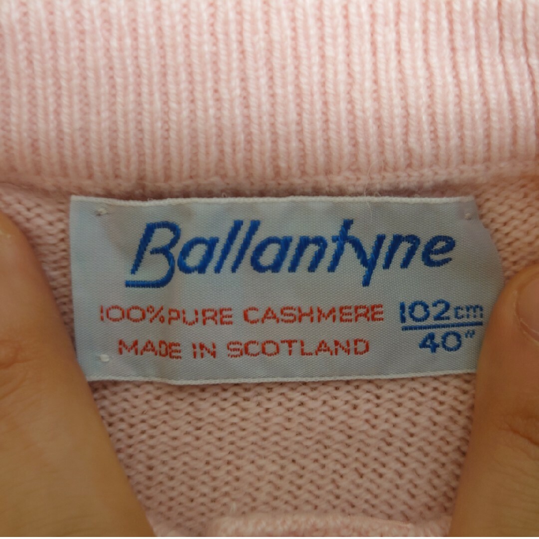 BALLANTYNE CASHMERE(バランタインカシミヤ)のballantyne　カーディガン レディースのトップス(カーディガン)の商品写真