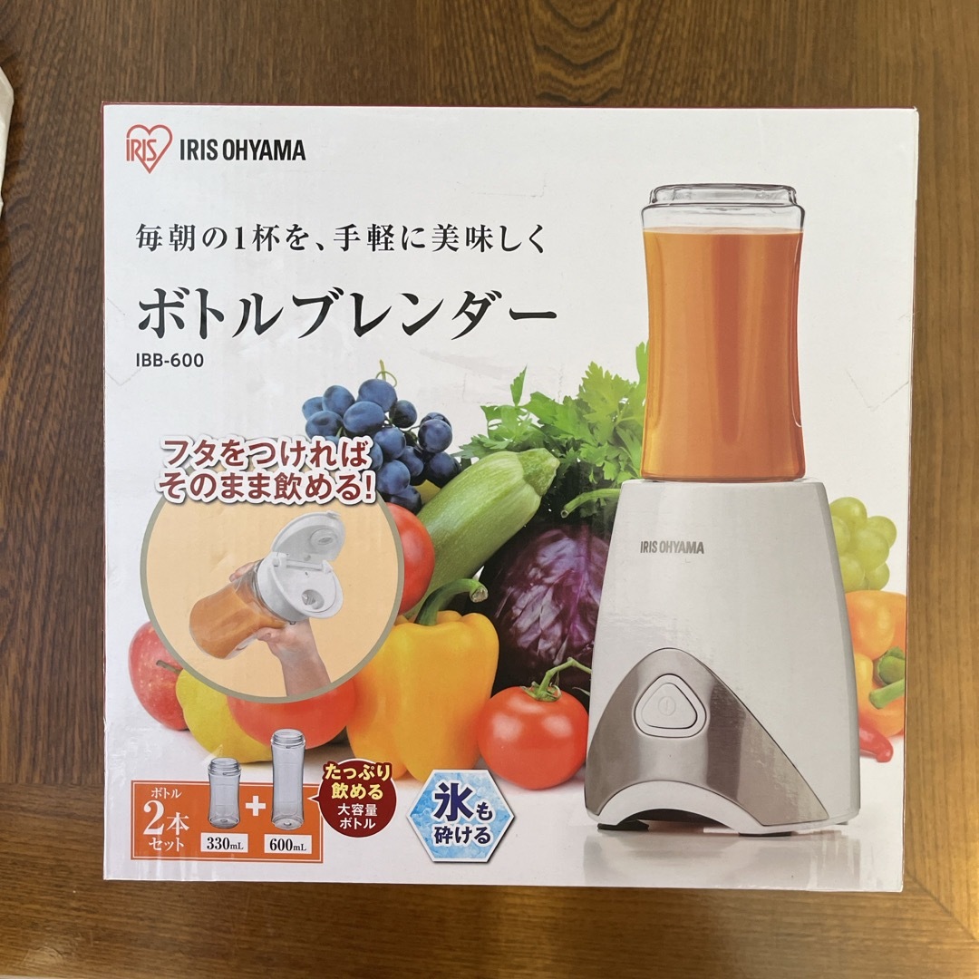 アイリスオーヤマ(アイリスオーヤマ)の【新品、未使用】アイリスオーヤマ ボトルブレンダー　スープ　離乳食　  スマホ/家電/カメラの調理家電(ジューサー/ミキサー)の商品写真