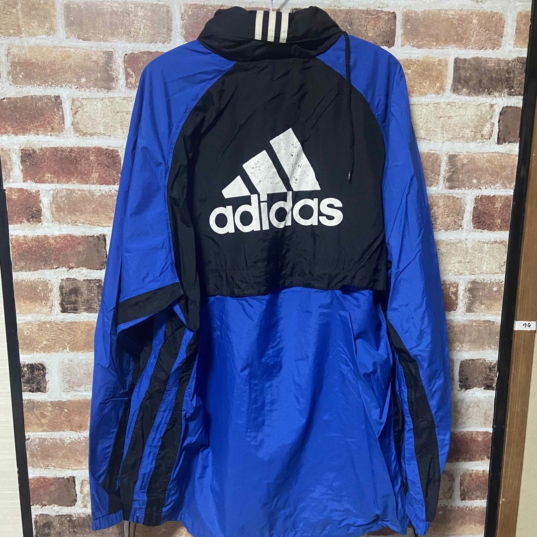 adidas(アディダス)の【90s】M153 Adidas ナイロンジャケット ワッペン付 古着ジャケット メンズのジャケット/アウター(ナイロンジャケット)の商品写真