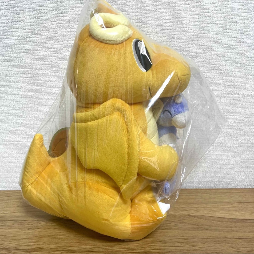 ポケモン(ポケモン)の【新品】　だっこぬいぐるみ TAIKI-BANSEI ミニリュウ&カイリュー エンタメ/ホビーのおもちゃ/ぬいぐるみ(ぬいぐるみ)の商品写真