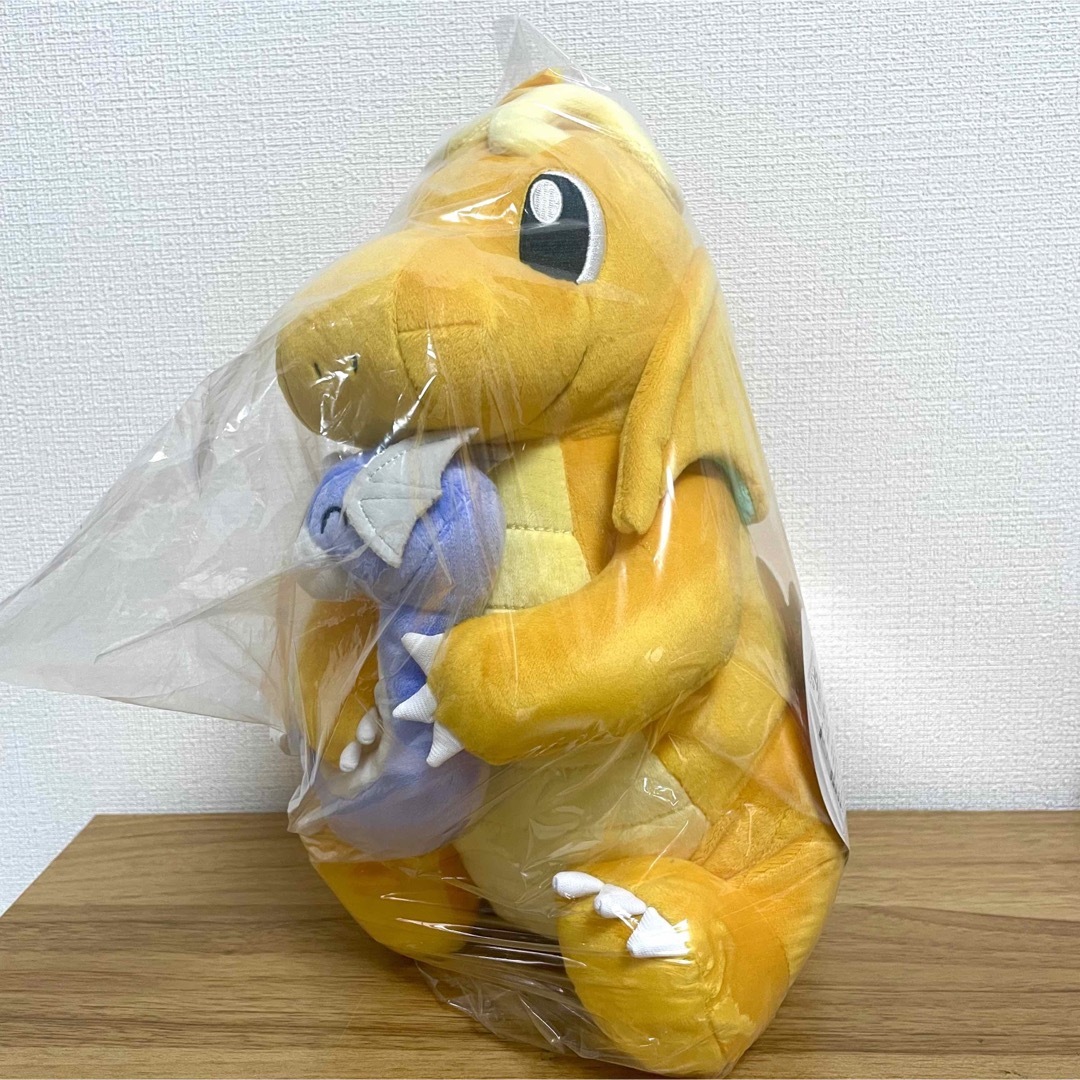 ポケモン(ポケモン)の【新品】　だっこぬいぐるみ TAIKI-BANSEI ミニリュウ&カイリュー エンタメ/ホビーのおもちゃ/ぬいぐるみ(ぬいぐるみ)の商品写真