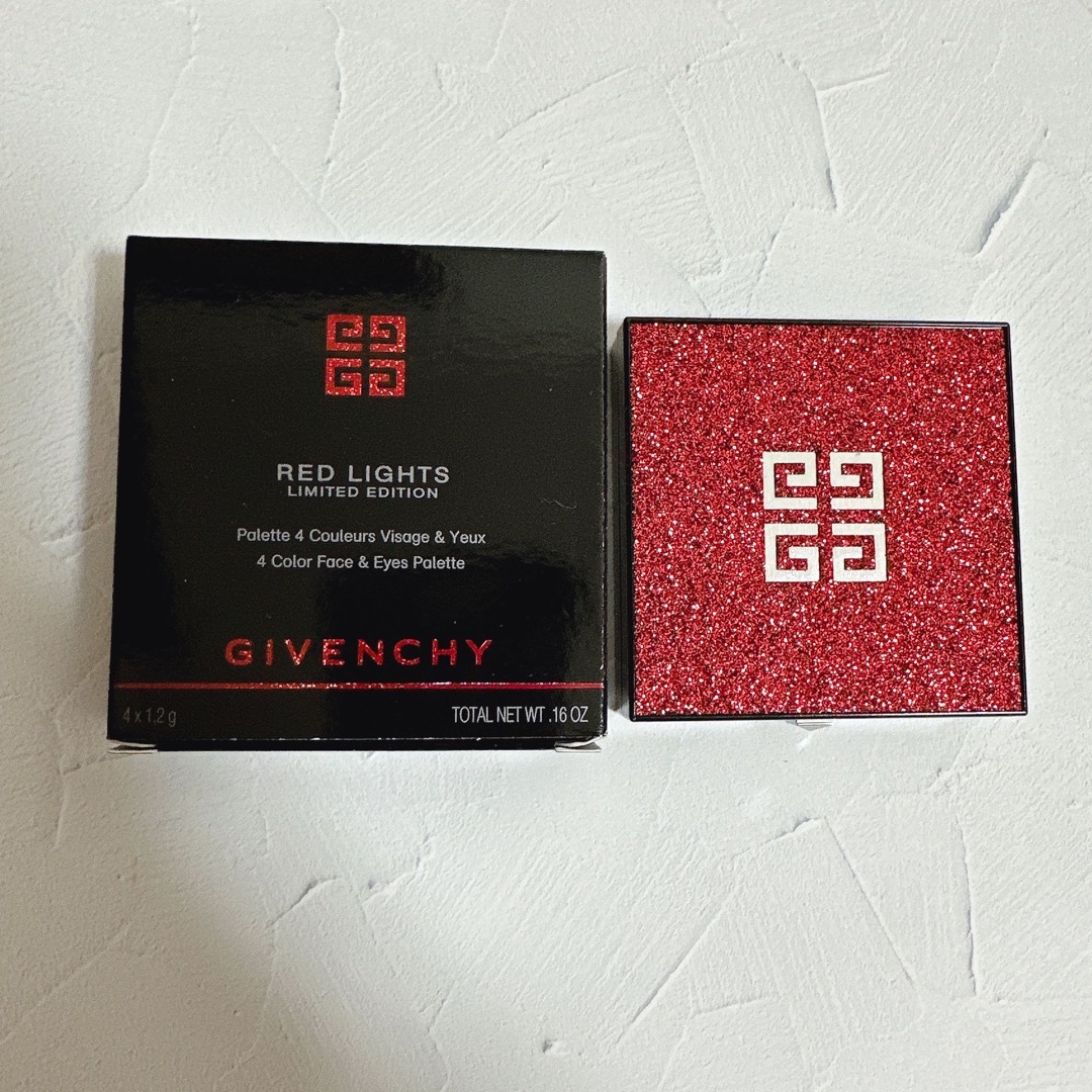 GIVENCHY(ジバンシィ)の新品★ジバンシィ フェイスカラー・アイシャドウ コスメ/美容のベースメイク/化粧品(フェイスカラー)の商品写真