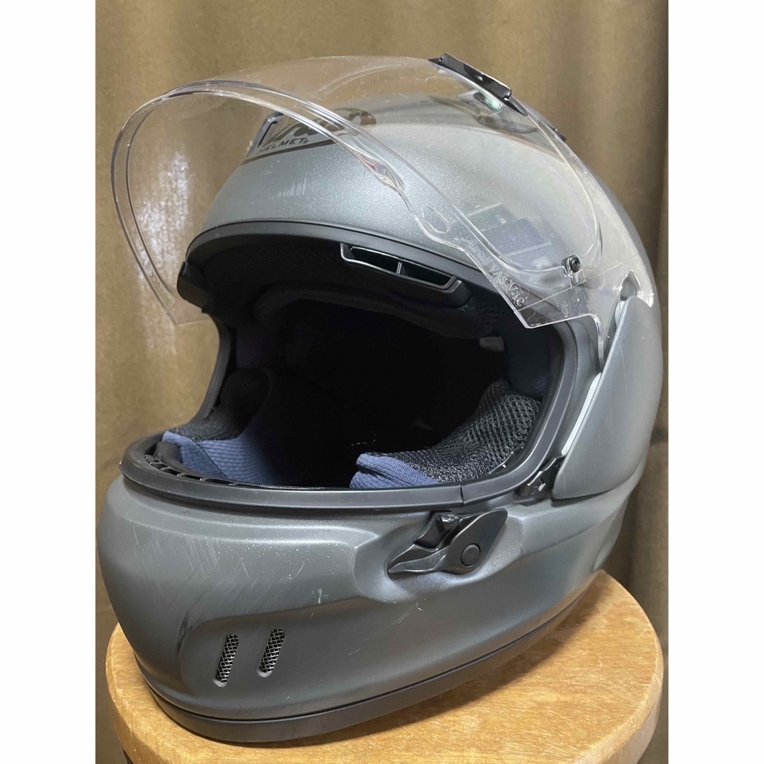 Arai ヘルメット　XD 　傷あり 57-58cm自動車/バイク